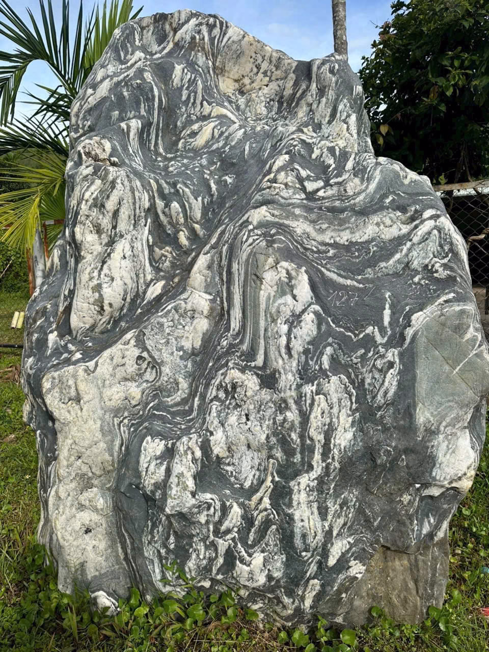 Đá vân thạch dòng đá vân bóng