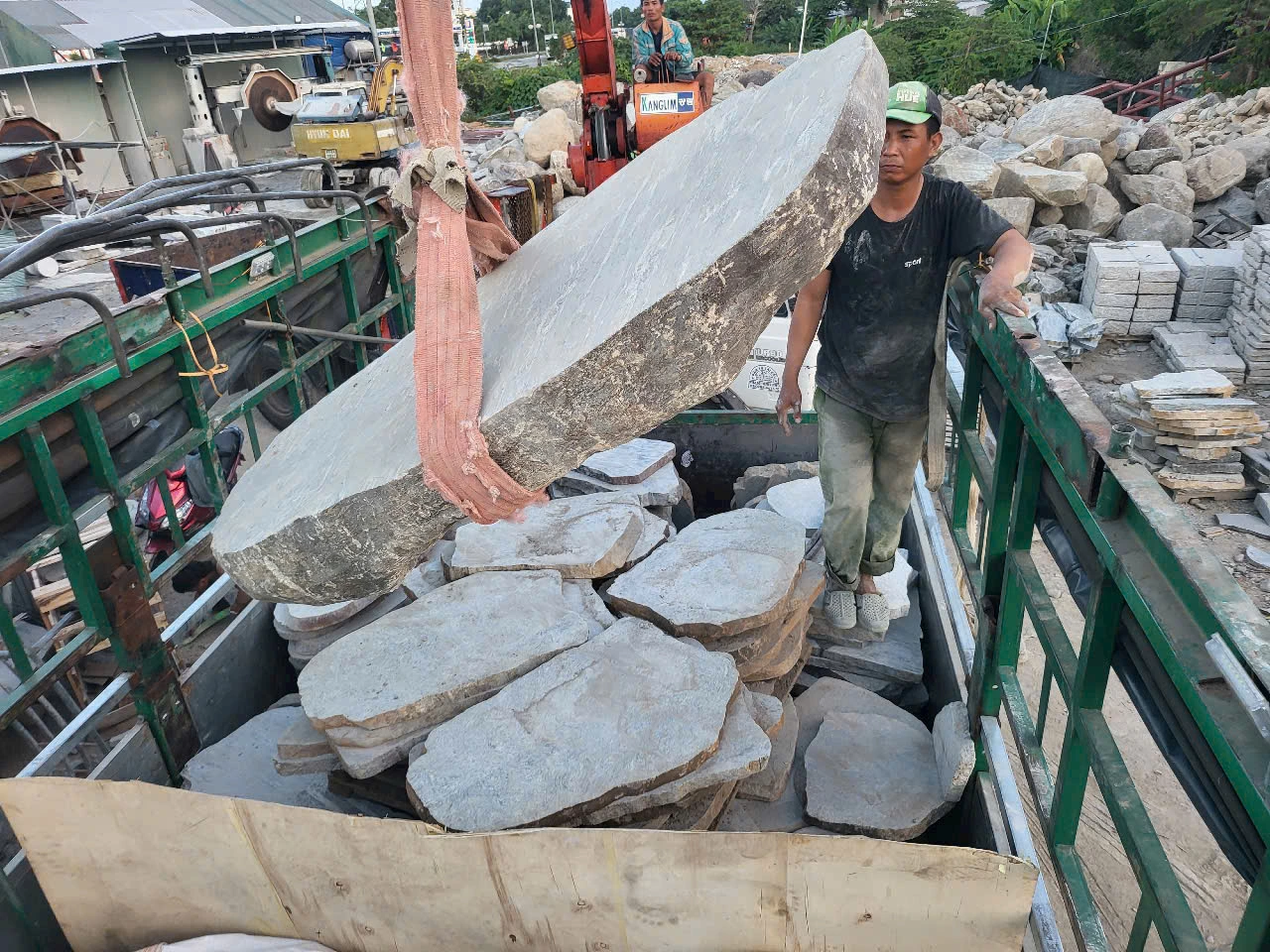 Khối đá lát