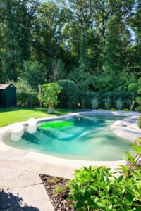 Thi công sân vườn hồ bơi phong cách Địa Trung Hải