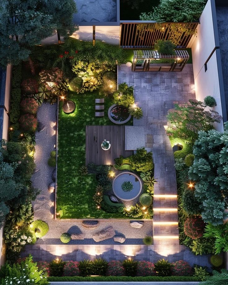 Thiết kế sân vườn nhiệt đới nhiều cây xanh tại TPHCM