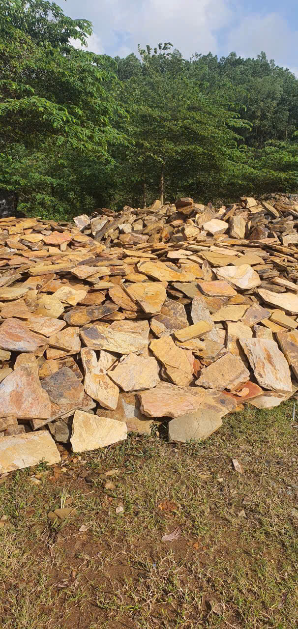 Đá chẻ trang trí